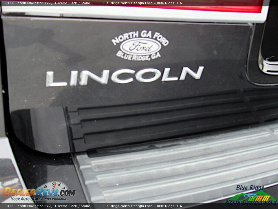 2014 Lincoln Navigator 4x2 Tuxedo Black / Stone Photo #31