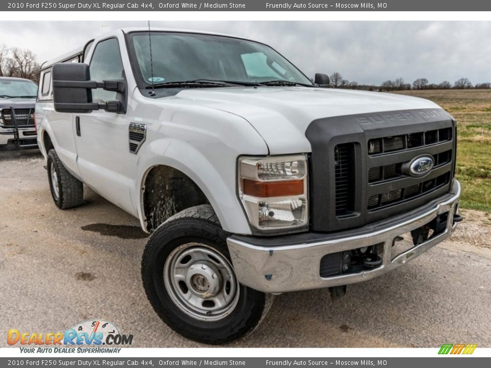 2010 Ford F250 Super Duty XL Regular Cab 4x4 Oxford White / Medium Stone Photo #1