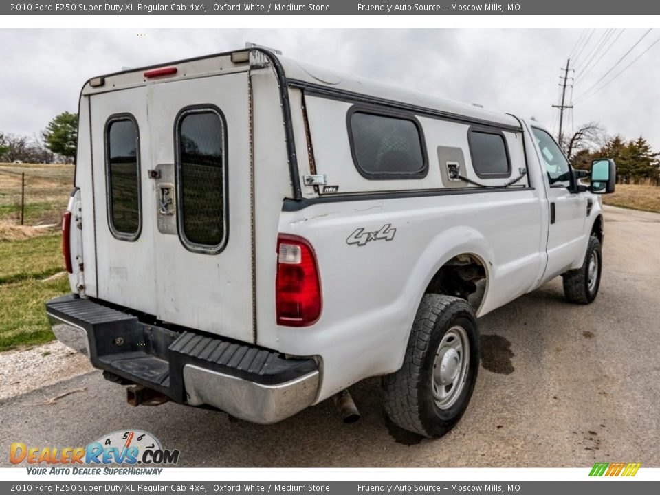 2010 Ford F250 Super Duty XL Regular Cab 4x4 Oxford White / Medium Stone Photo #4