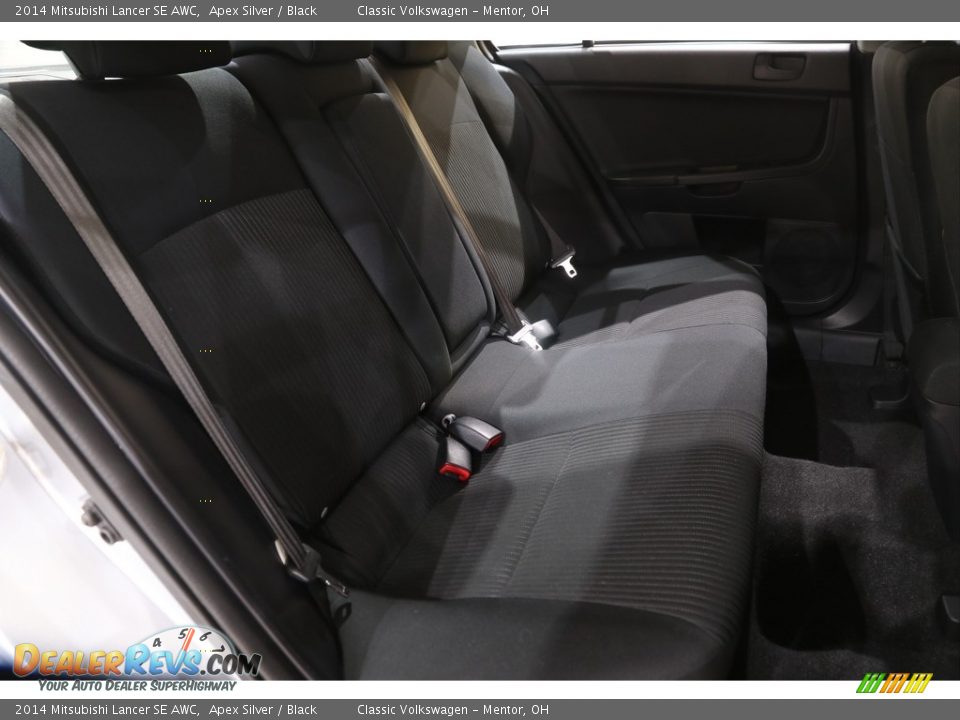 2014 Mitsubishi Lancer SE AWC Apex Silver / Black Photo #17
