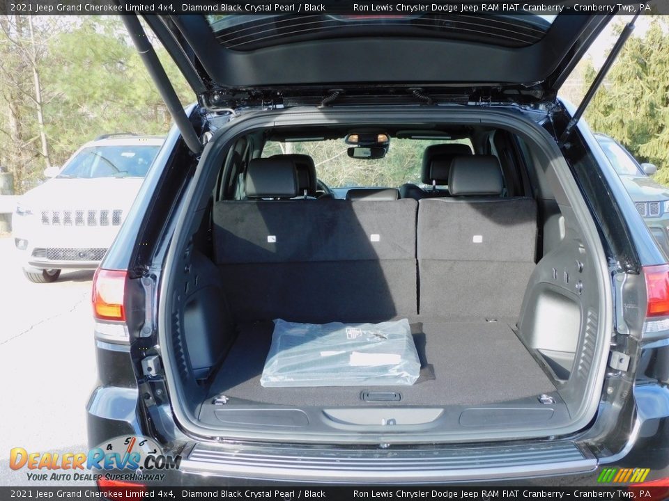 2021 Jeep Grand Cherokee Limited 4x4 Diamond Black Crystal Pearl / Black Photo #7