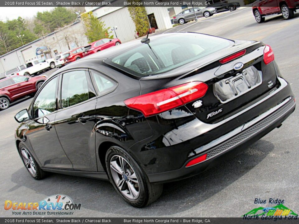 2018 Ford Focus SE Sedan Shadow Black / Charcoal Black Photo #29