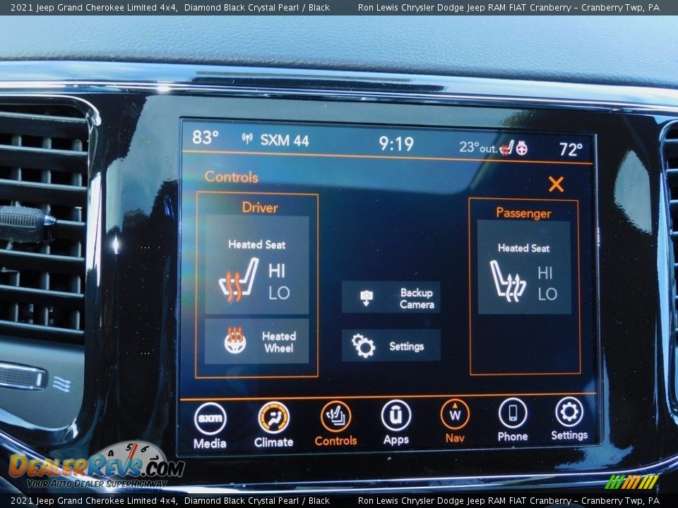 2021 Jeep Grand Cherokee Limited 4x4 Diamond Black Crystal Pearl / Black Photo #17