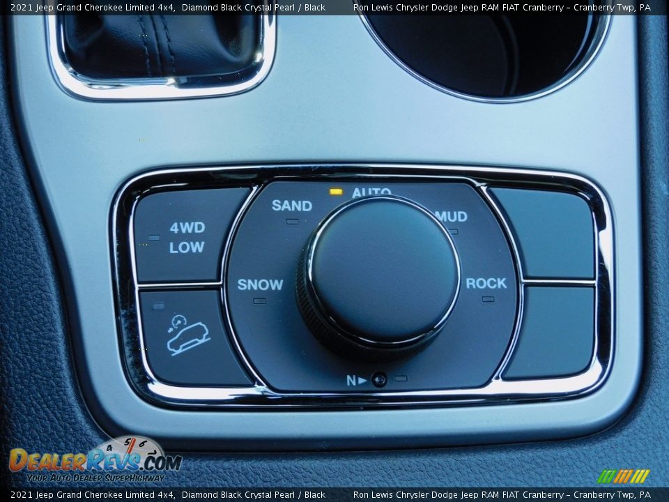 2021 Jeep Grand Cherokee Limited 4x4 Diamond Black Crystal Pearl / Black Photo #19