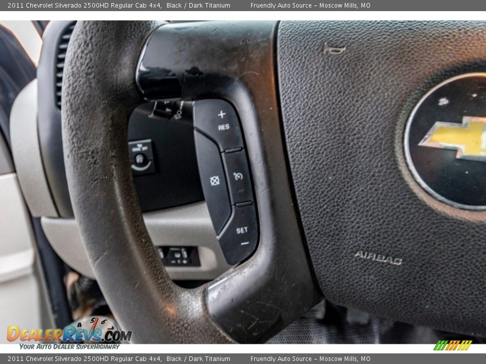 2011 Chevrolet Silverado 2500HD Regular Cab 4x4 Black / Dark Titanium Photo #33