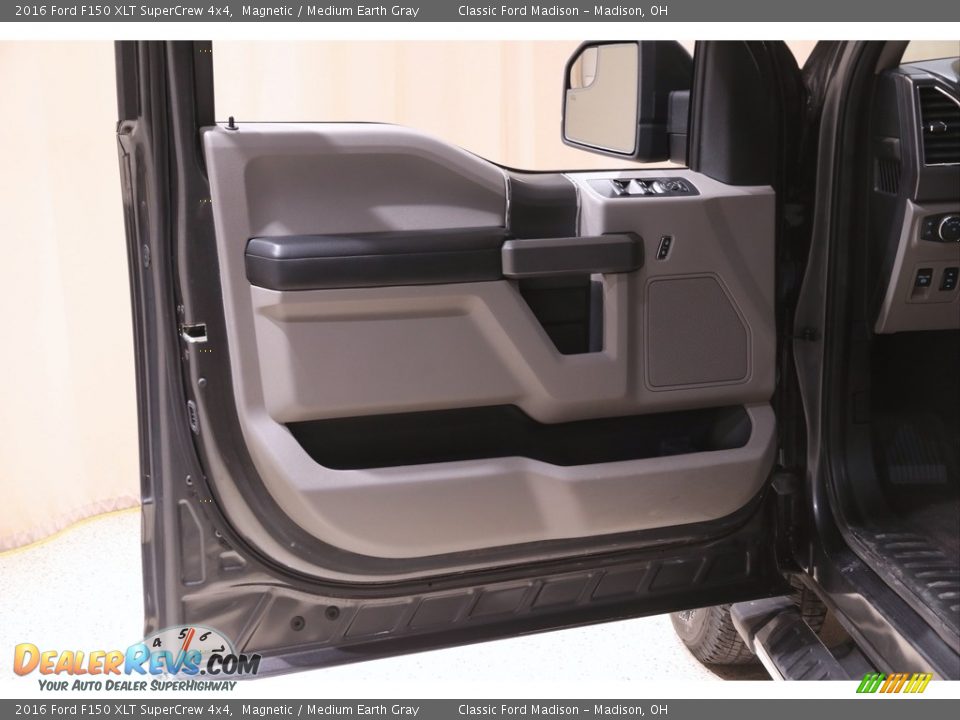 2016 Ford F150 XLT SuperCrew 4x4 Magnetic / Medium Earth Gray Photo #5