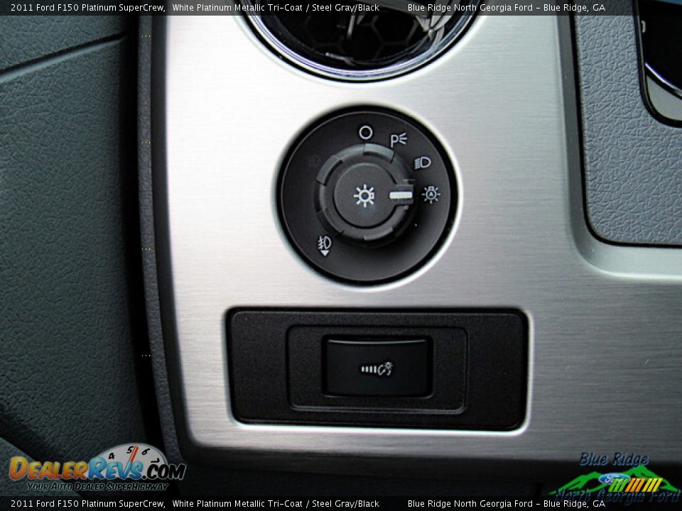 2011 Ford F150 Platinum SuperCrew White Platinum Metallic Tri-Coat / Steel Gray/Black Photo #25