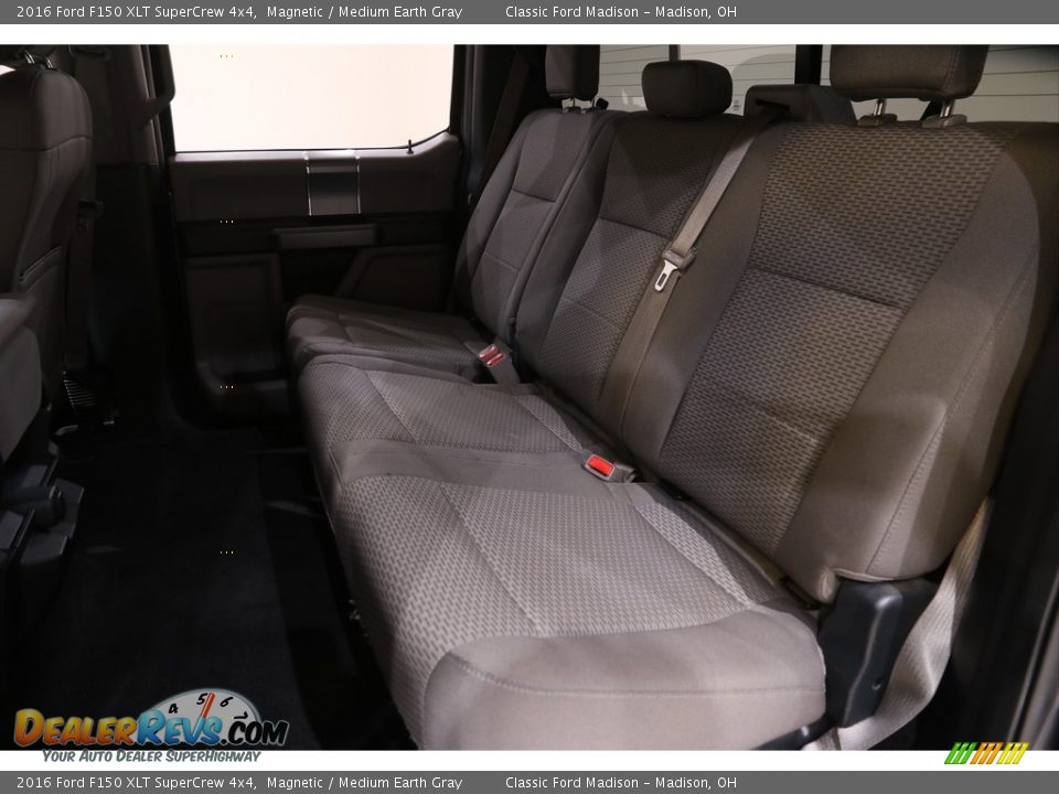 2016 Ford F150 XLT SuperCrew 4x4 Magnetic / Medium Earth Gray Photo #18