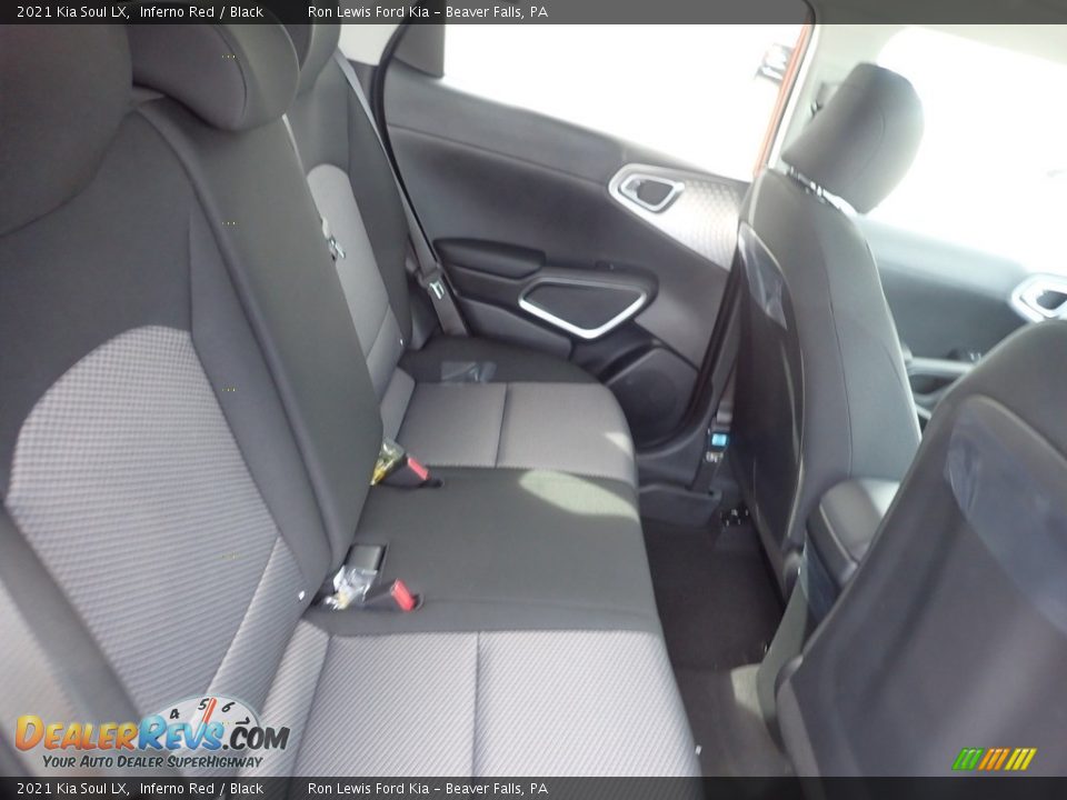 2021 Kia Soul LX Inferno Red / Black Photo #10