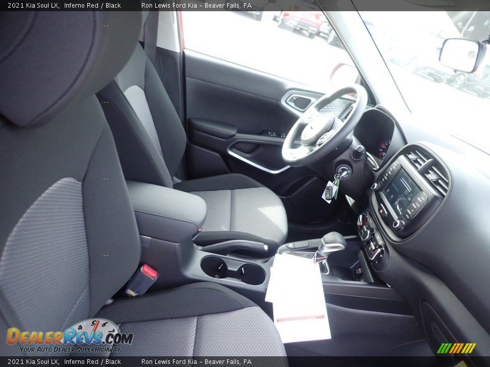 2021 Kia Soul LX Inferno Red / Black Photo #11
