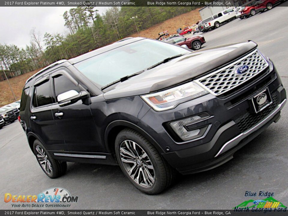 2017 Ford Explorer Platinum 4WD Smoked Quartz / Medium Soft Ceramic Photo #27