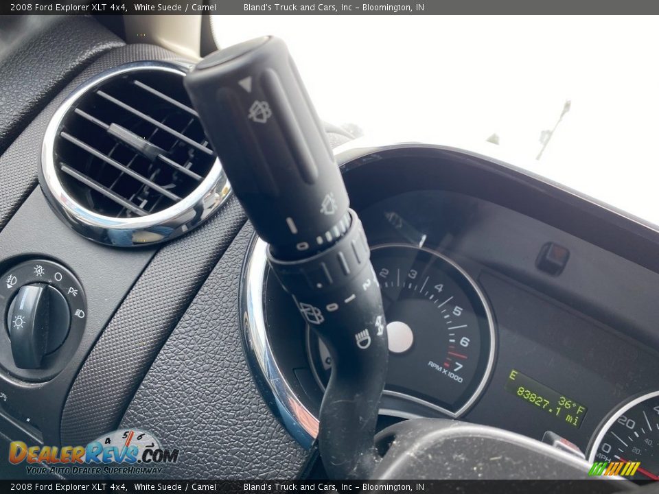 Controls of 2008 Ford Explorer XLT 4x4 Photo #20
