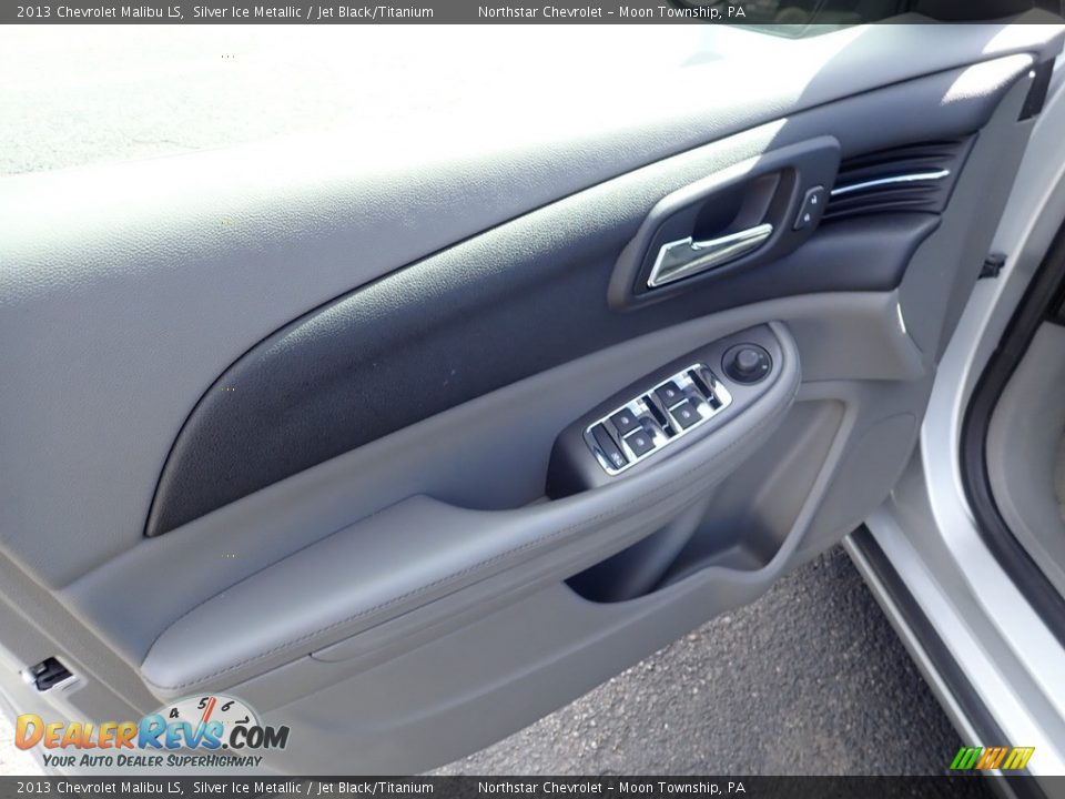 2013 Chevrolet Malibu LS Silver Ice Metallic / Jet Black/Titanium Photo #11