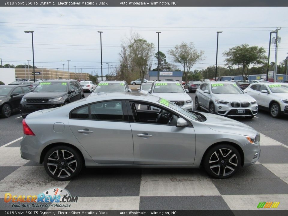 2018 Volvo S60 T5 Dynamic Electric Silver Metallic / Black Photo #3
