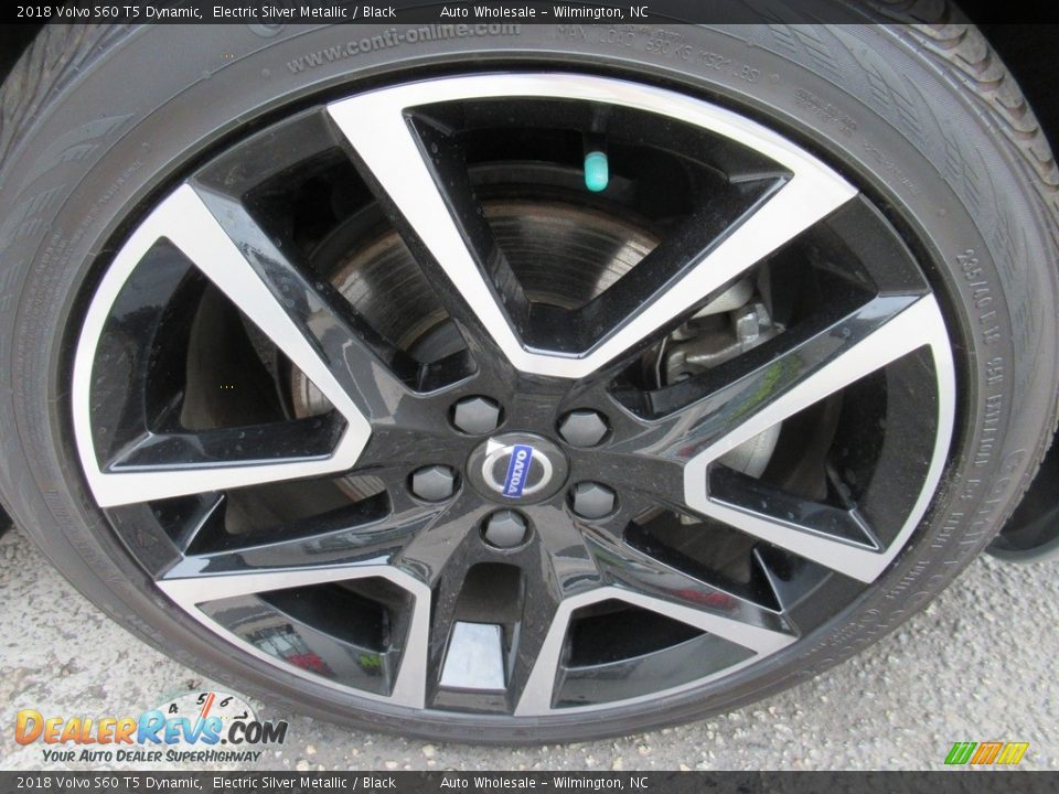 2018 Volvo S60 T5 Dynamic Electric Silver Metallic / Black Photo #7