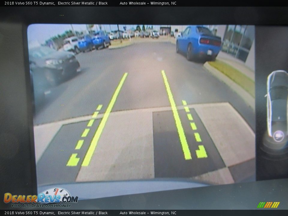 2018 Volvo S60 T5 Dynamic Electric Silver Metallic / Black Photo #18