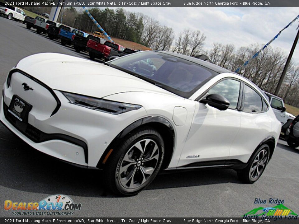 2021 Ford Mustang Mach-E Premium eAWD Star White Metallic Tri-Coat / Light Space Gray Photo #26