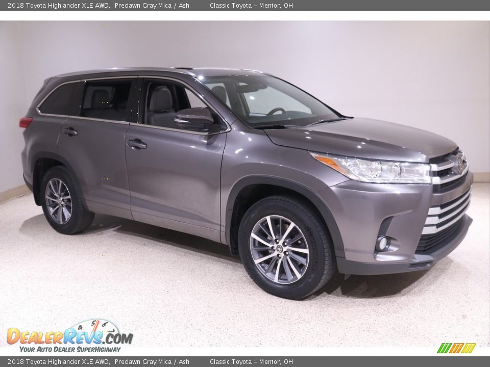 2018 Toyota Highlander XLE AWD Predawn Gray Mica / Ash Photo #1