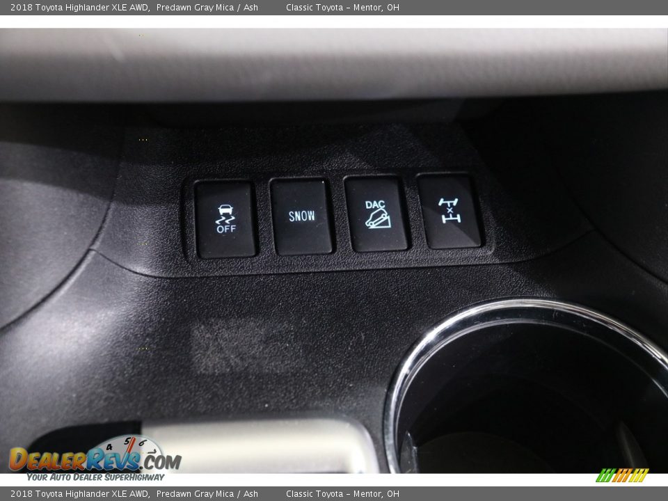 2018 Toyota Highlander XLE AWD Predawn Gray Mica / Ash Photo #15