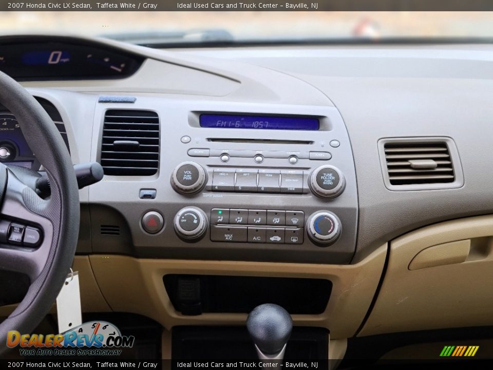 2007 Honda Civic LX Sedan Taffeta White / Gray Photo #20