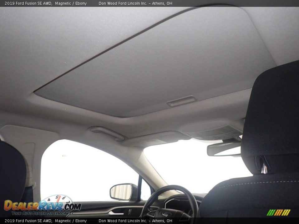 2019 Ford Fusion SE AWD Magnetic / Ebony Photo #2