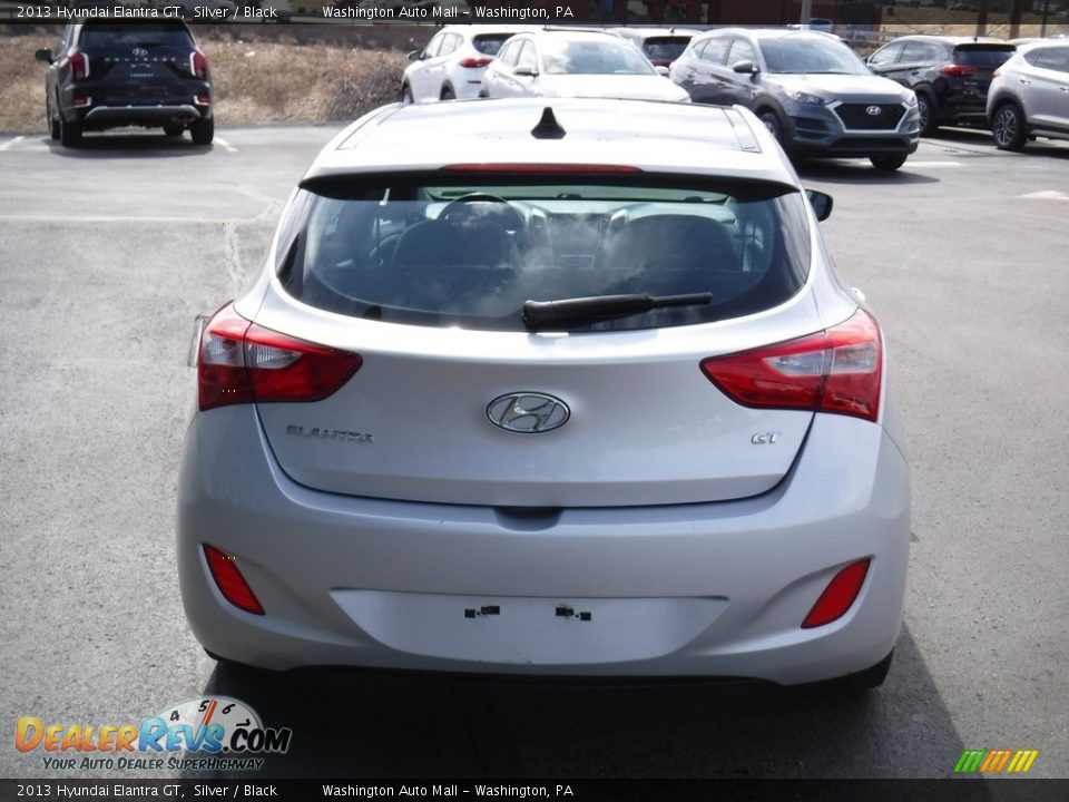 2013 Hyundai Elantra GT Silver / Black Photo #9