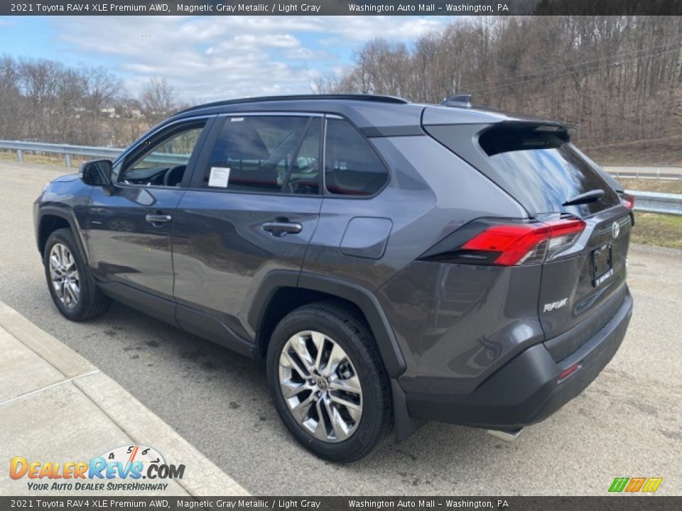 2021 Toyota RAV4 XLE Premium AWD Magnetic Gray Metallic / Light Gray Photo #2