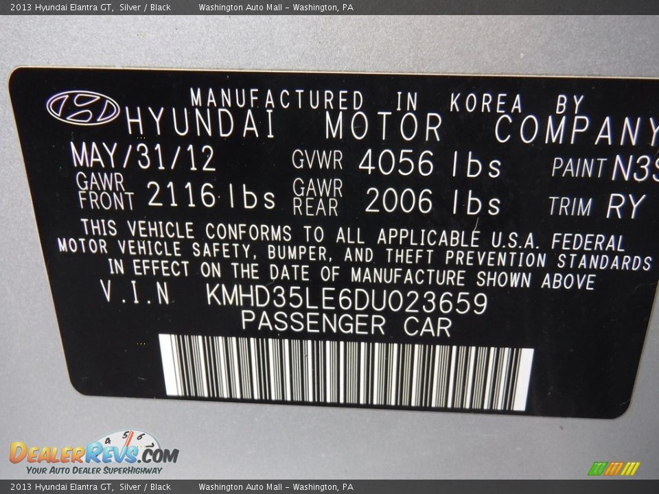 2013 Hyundai Elantra GT Silver / Black Photo #27