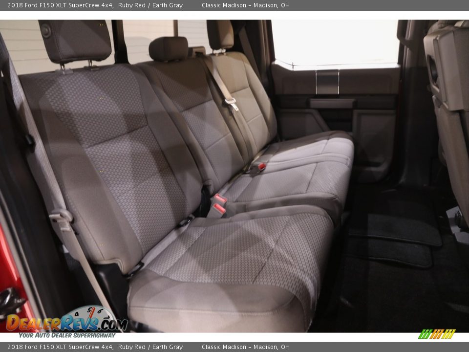 2018 Ford F150 XLT SuperCrew 4x4 Ruby Red / Earth Gray Photo #19