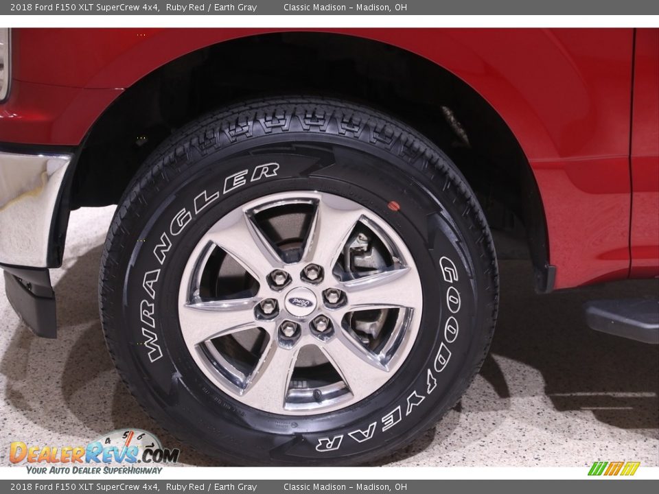 2018 Ford F150 XLT SuperCrew 4x4 Ruby Red / Earth Gray Photo #23