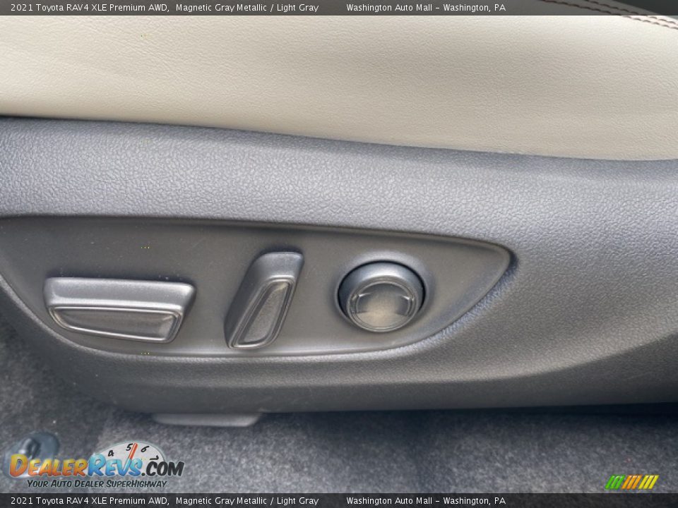 2021 Toyota RAV4 XLE Premium AWD Magnetic Gray Metallic / Light Gray Photo #22