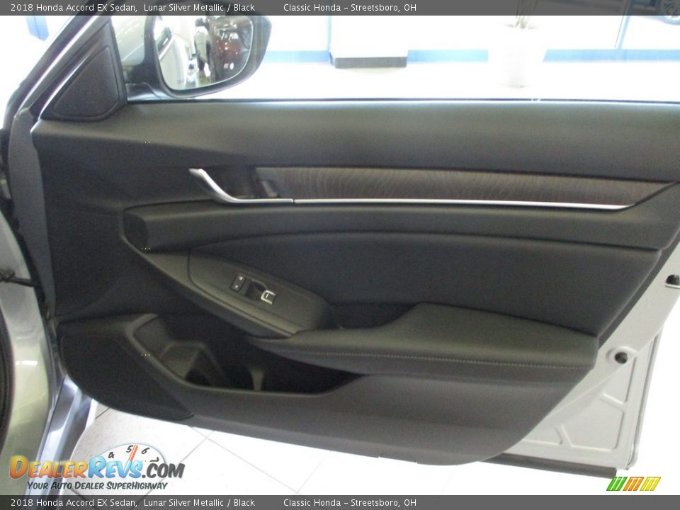 2018 Honda Accord EX Sedan Lunar Silver Metallic / Black Photo #14