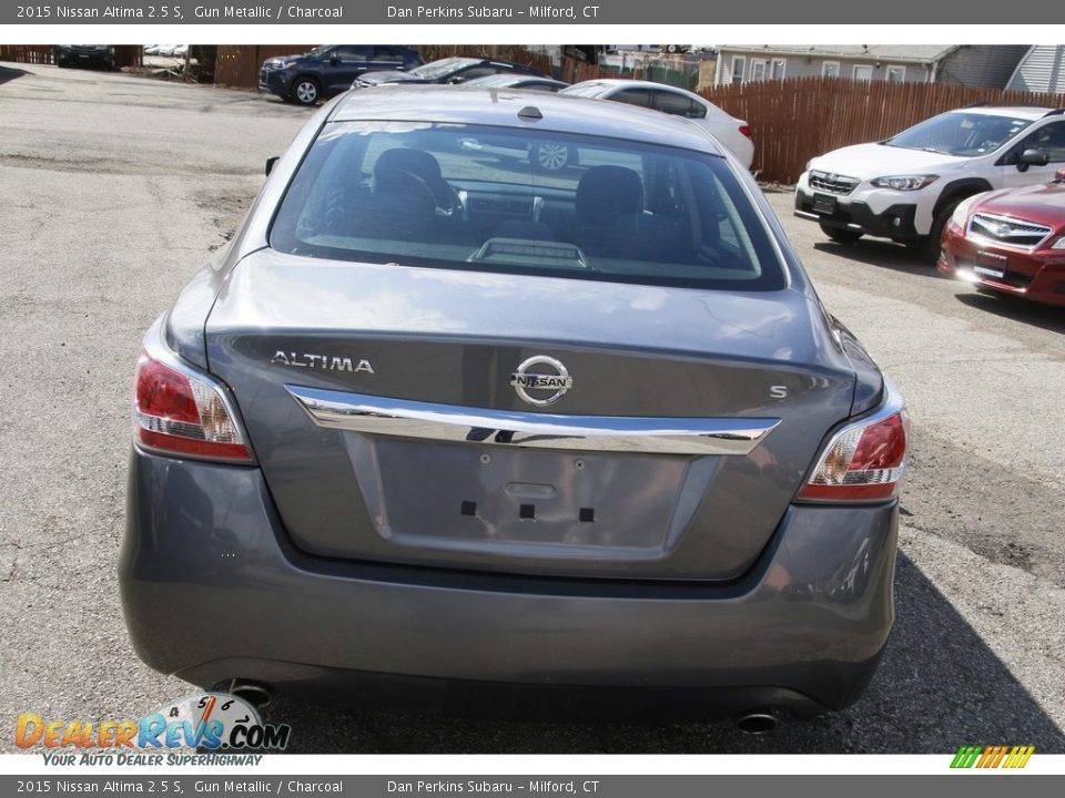 2015 Nissan Altima 2.5 S Gun Metallic / Charcoal Photo #6