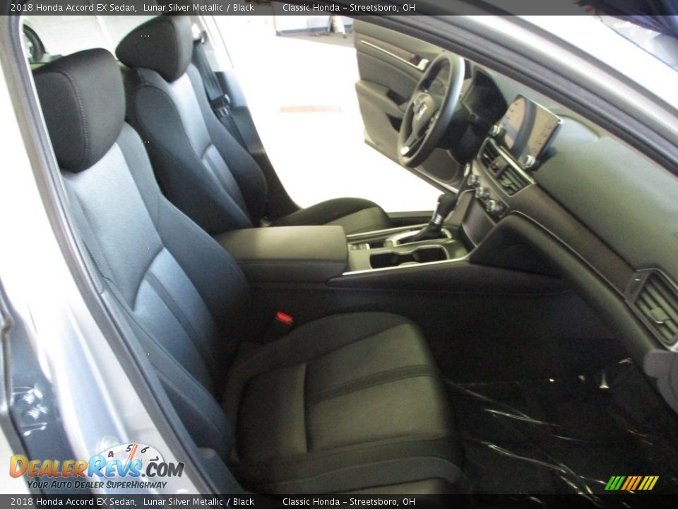 2018 Honda Accord EX Sedan Lunar Silver Metallic / Black Photo #16