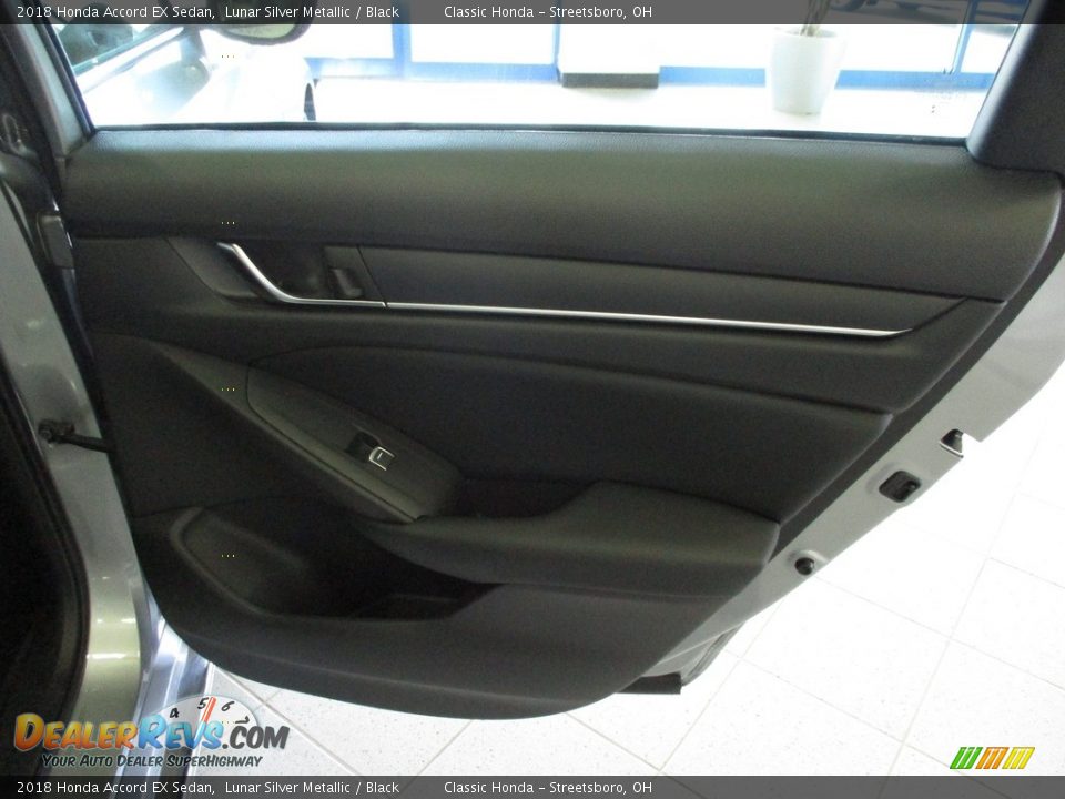2018 Honda Accord EX Sedan Lunar Silver Metallic / Black Photo #18