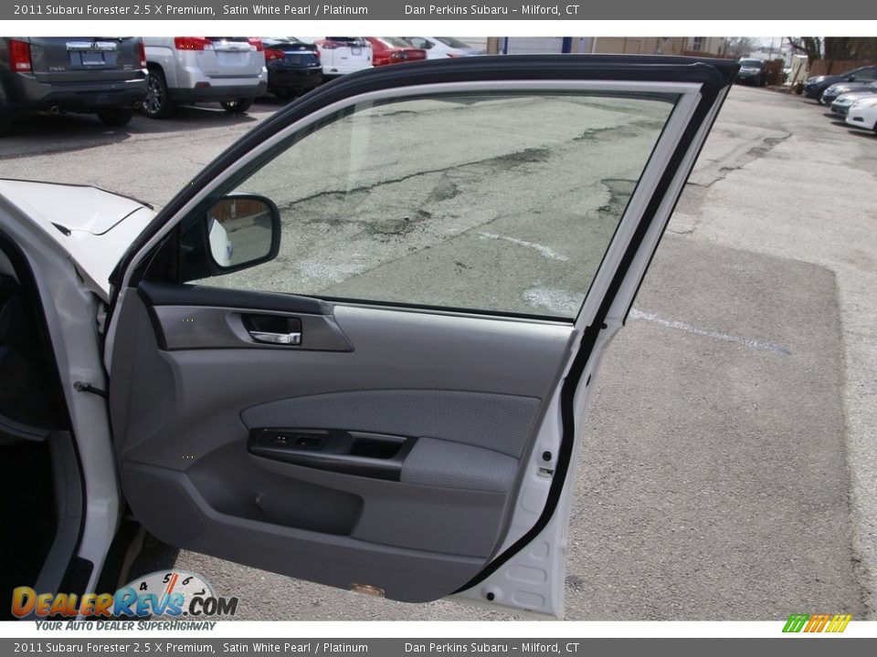 2011 Subaru Forester 2.5 X Premium Satin White Pearl / Platinum Photo #17