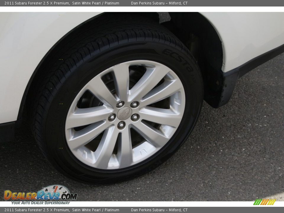 2011 Subaru Forester 2.5 X Premium Satin White Pearl / Platinum Photo #23