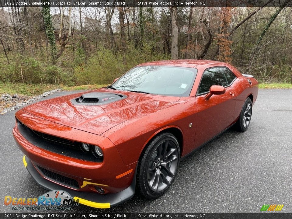 2021 Dodge Challenger R/T Scat Pack Shaker Sinamon Stick / Black Photo #2