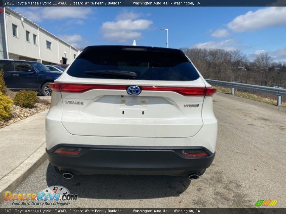 2021 Toyota Venza Hybrid LE AWD Blizzard White Pearl / Boulder Photo #13