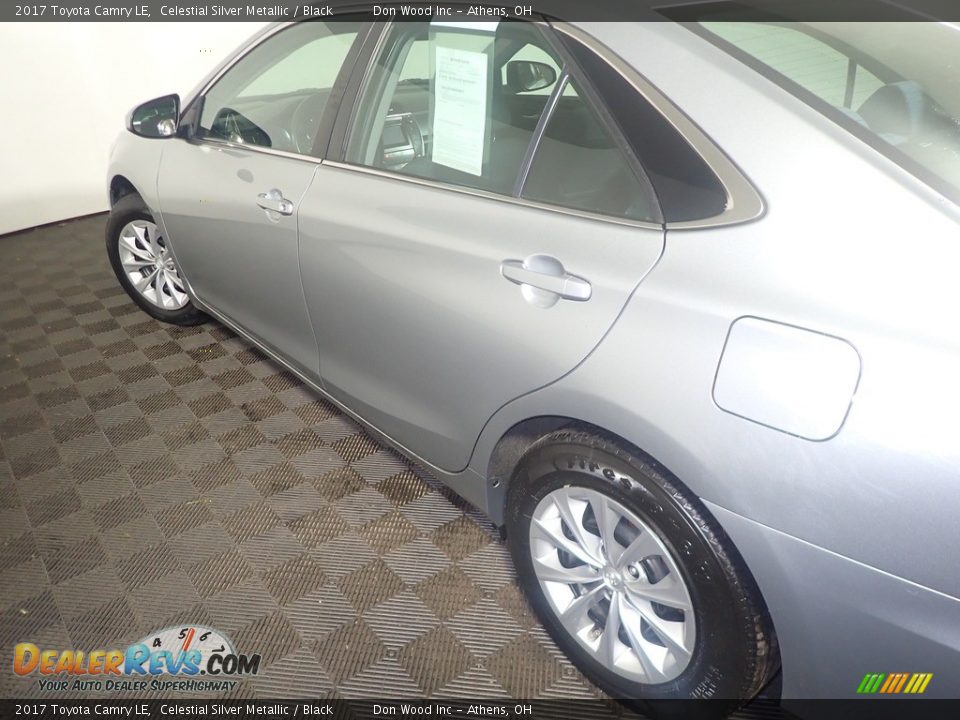 2017 Toyota Camry LE Celestial Silver Metallic / Black Photo #18
