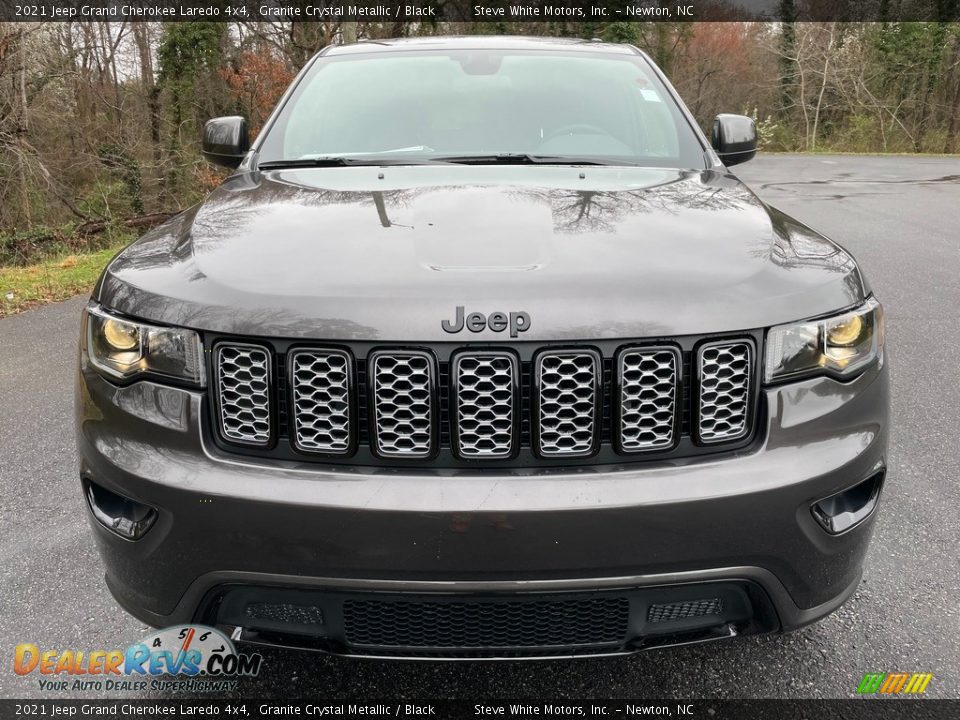 2021 Jeep Grand Cherokee Laredo 4x4 Granite Crystal Metallic / Black Photo #3