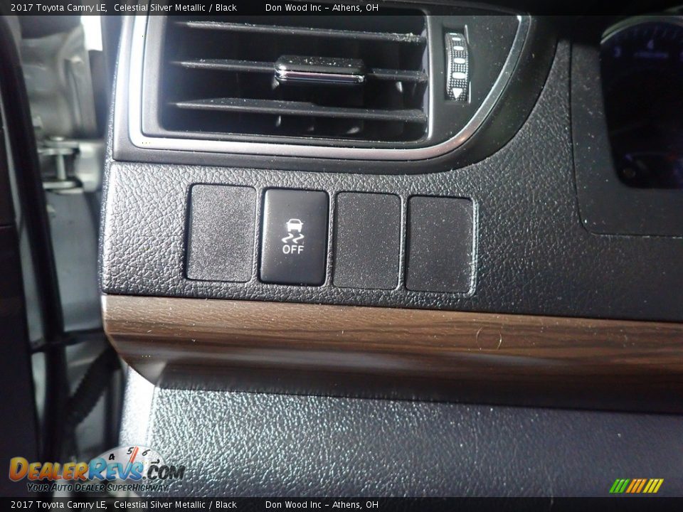 2017 Toyota Camry LE Celestial Silver Metallic / Black Photo #31