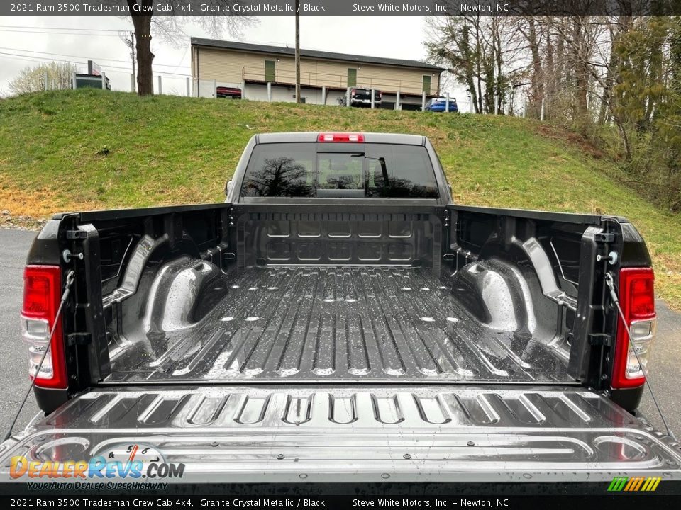 2021 Ram 3500 Tradesman Crew Cab 4x4 Granite Crystal Metallic / Black Photo #8