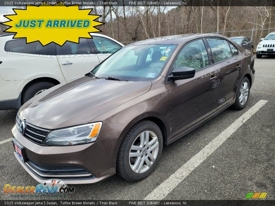 Front 3/4 View of 2015 Volkswagen Jetta S Sedan Photo #1