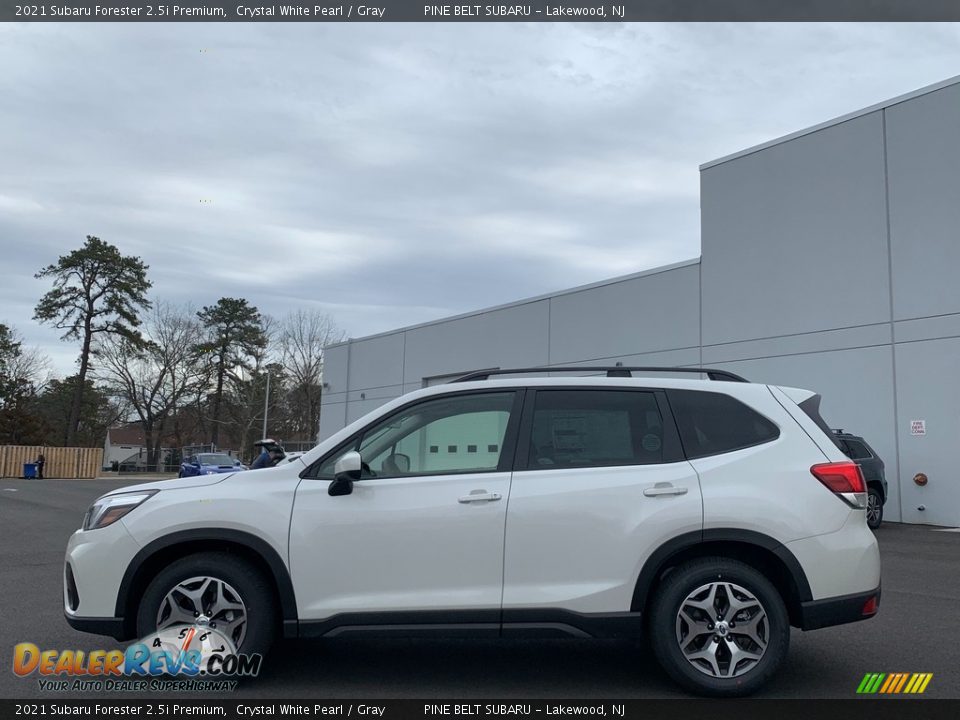 2021 Subaru Forester 2.5i Premium Crystal White Pearl / Gray Photo #4