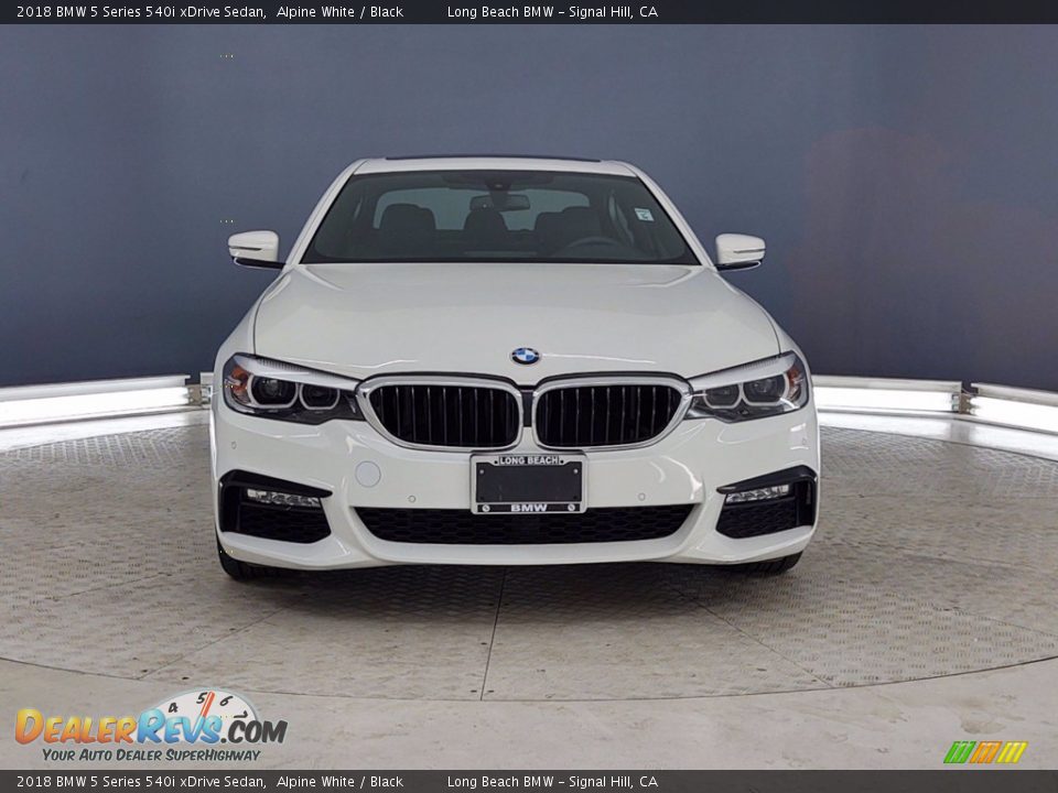 2018 BMW 5 Series 540i xDrive Sedan Alpine White / Black Photo #2