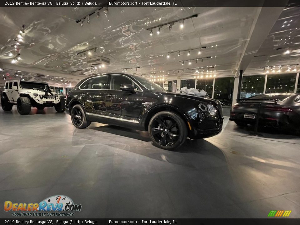 Beluga (Solid) 2019 Bentley Bentayga V8 Photo #4