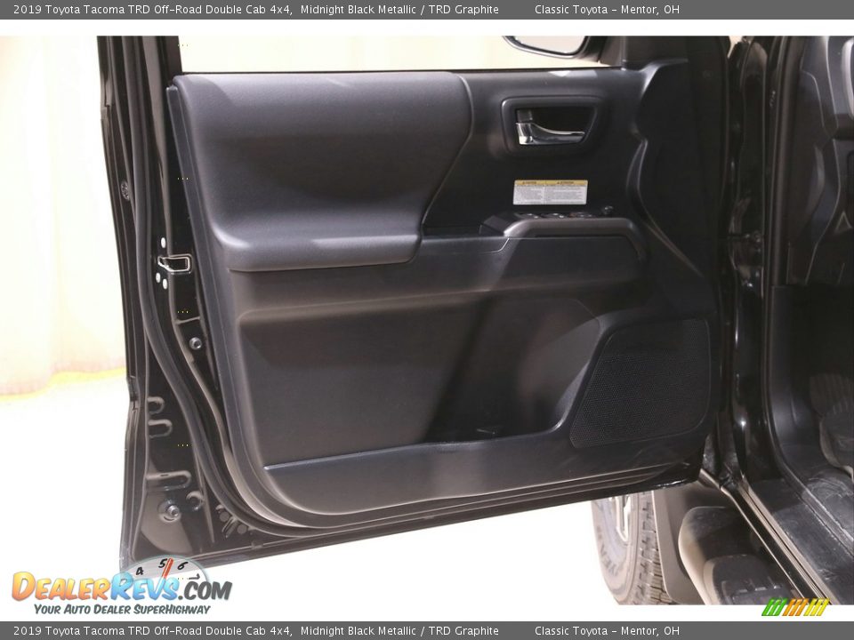 2019 Toyota Tacoma TRD Off-Road Double Cab 4x4 Midnight Black Metallic / TRD Graphite Photo #4