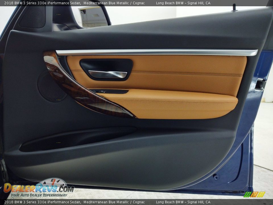2018 BMW 3 Series 330e iPerformance Sedan Mediterranean Blue Metallic / Cognac Photo #32
