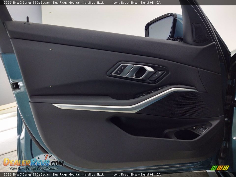 2021 BMW 3 Series 330e Sedan Blue Ridge Mountain Metallic / Black Photo #10